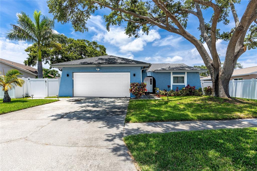Foto principal - 7089 121st Ave