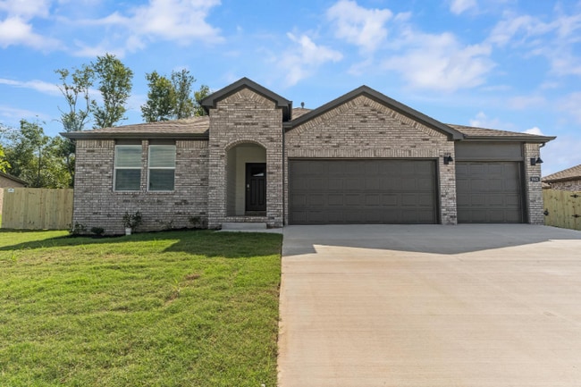 Photo - 981 PEBBLE Dr House