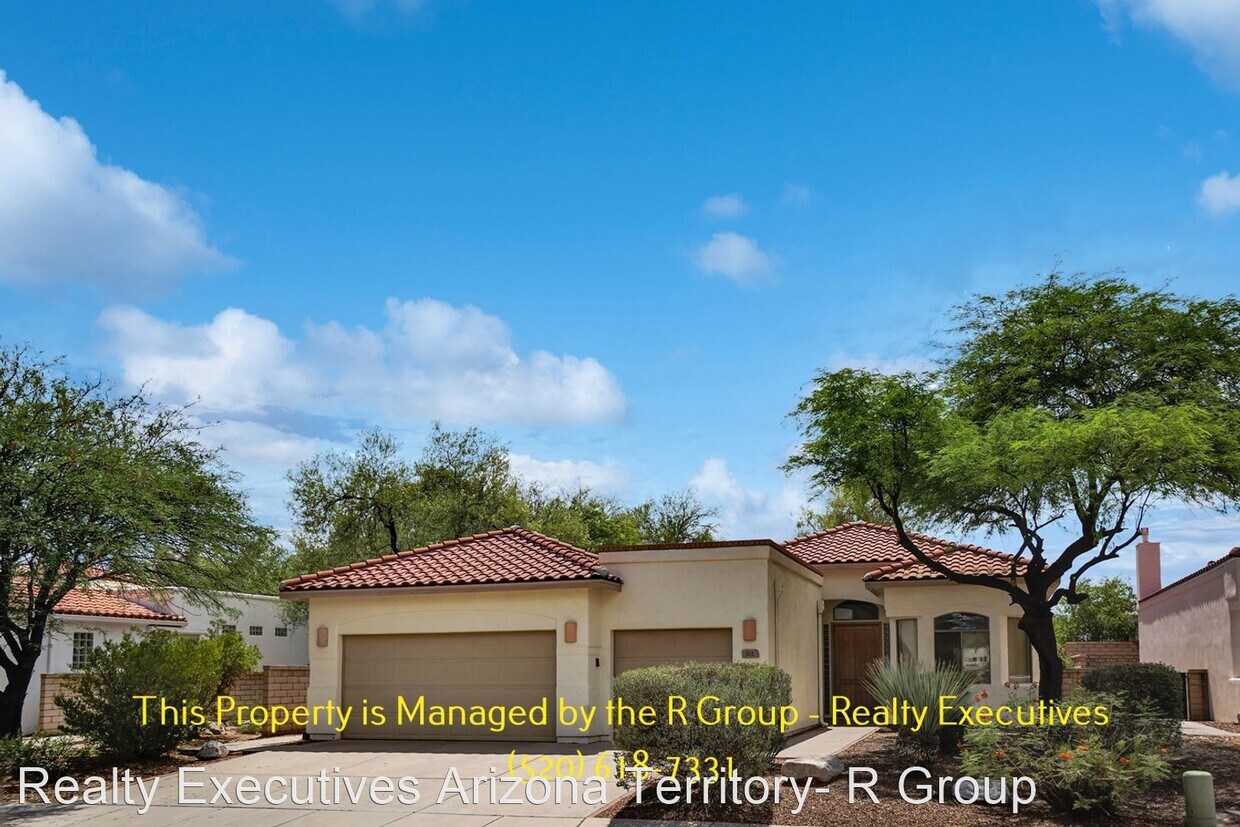 Foto principal - 3 br, 2 bath House - 352 S. Via De Los Ros...