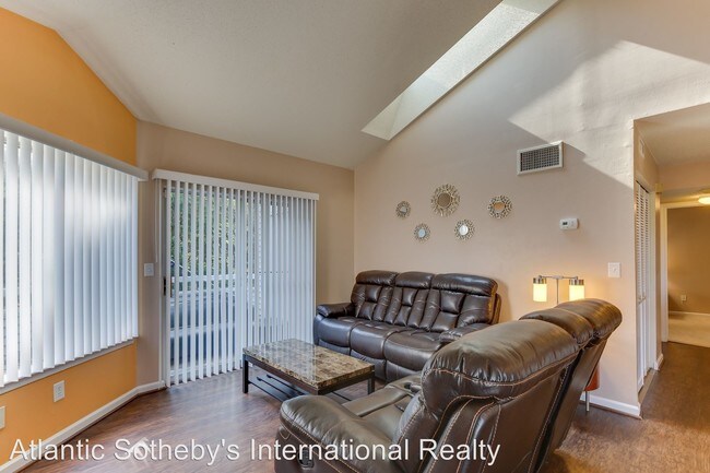 Building Photo - 2 br, 1 bath House - 430 Surf Scoter Ct
