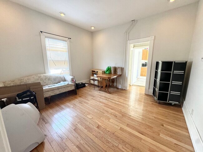 Foto del edificio - 28 Sumner St