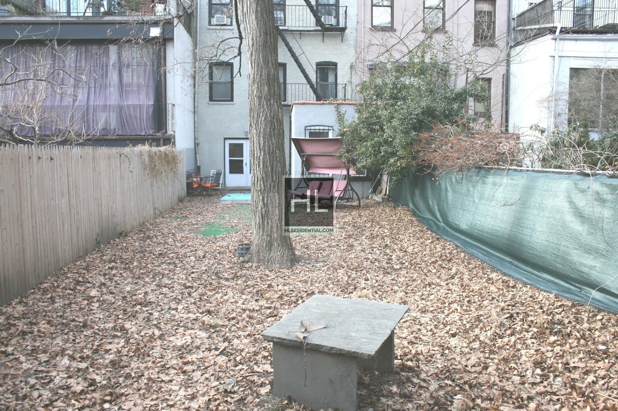 Building Photo - 39 Sidney Pl