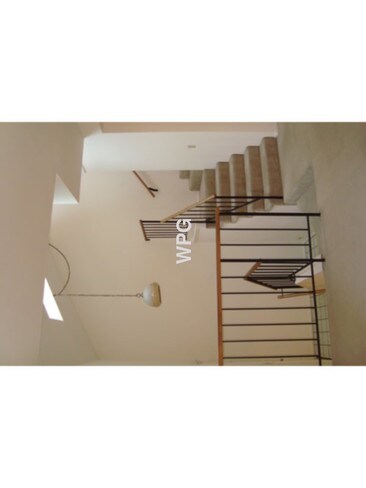 Building Photo - 1444 W Latimer Ave