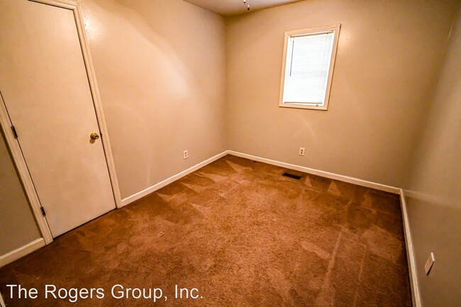 Building Photo - 3 br, 2 bath House - 3826 Bridges Rd