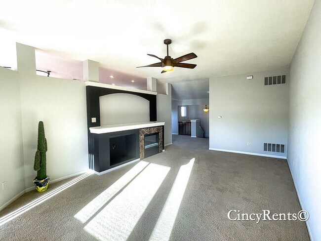 Foto del edificio - 4597 Winners Cir