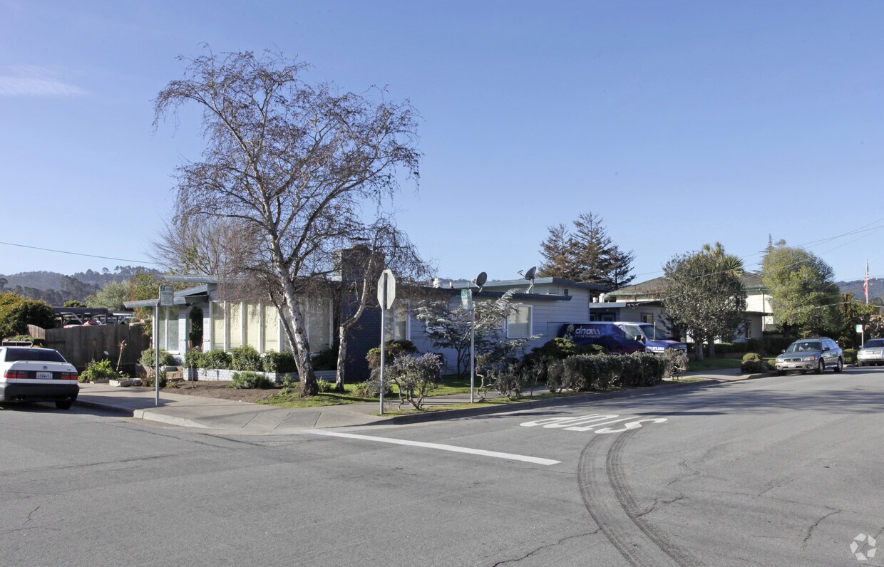 Foto principal - 812 Park Street - Monterey