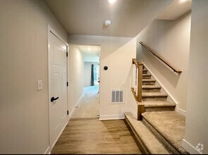 Building Photo - 5020 Springarn Ct