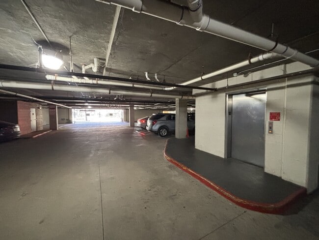 Photo - 3102 Kings Rd Townhome