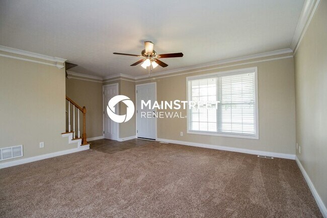 Building Photo - 303 New Christman Ln