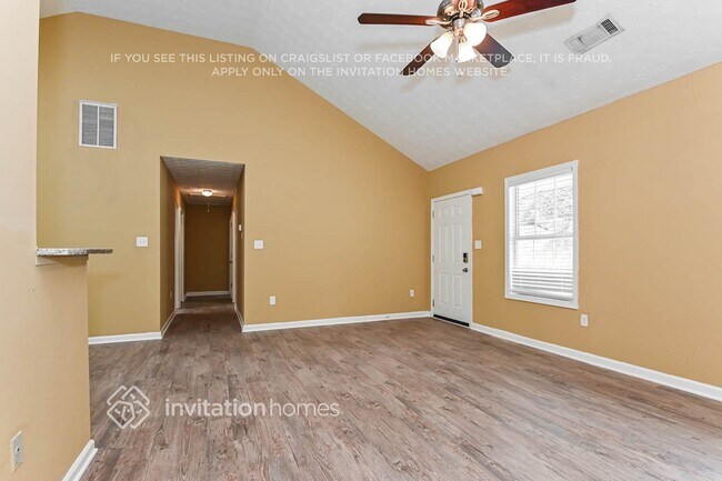 Foto del edificio - 552 Bridgeport Pl