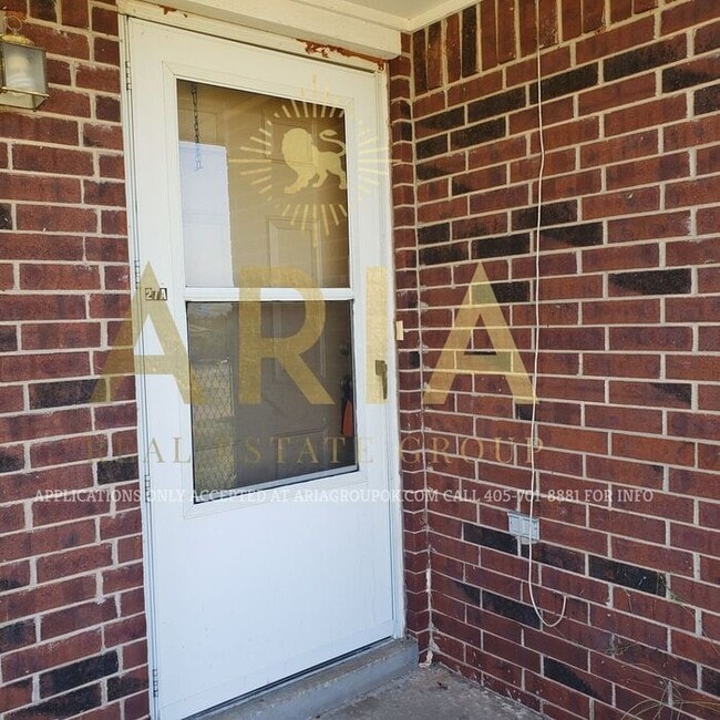 Building Photo - 2 Bed/1 Bath Duplex in Bridge Creek - AVAI...