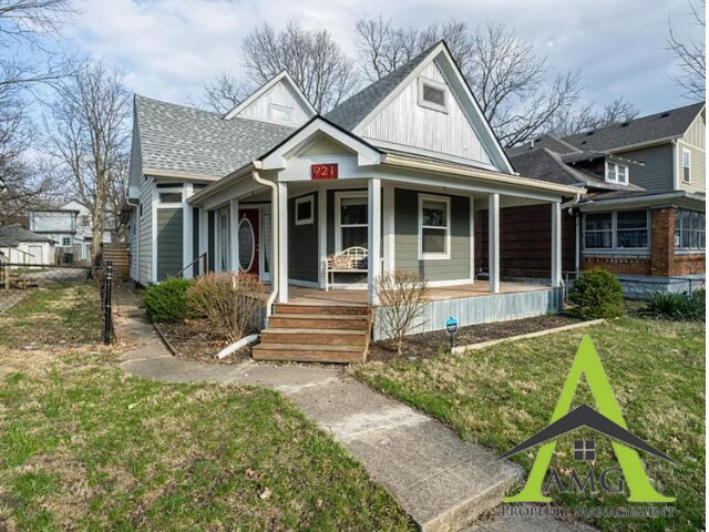 Foto principal - 921 N Temple Ave