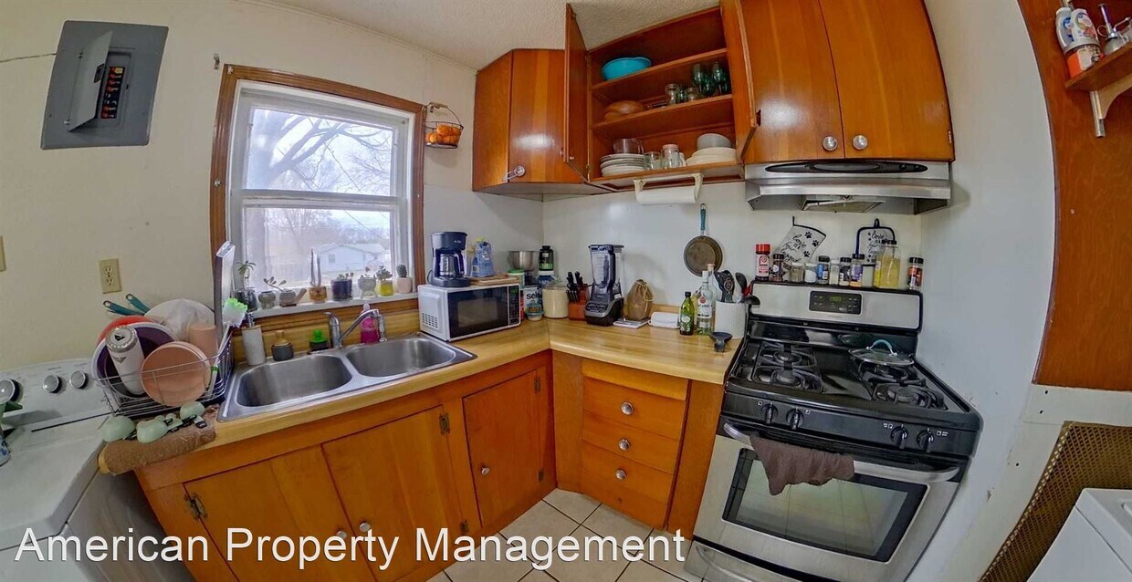 515 13th St, Ogden, KS 66517 House Rental in Ogden, KS