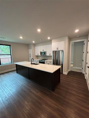 Foto del edificio - 3255 Carlisle St