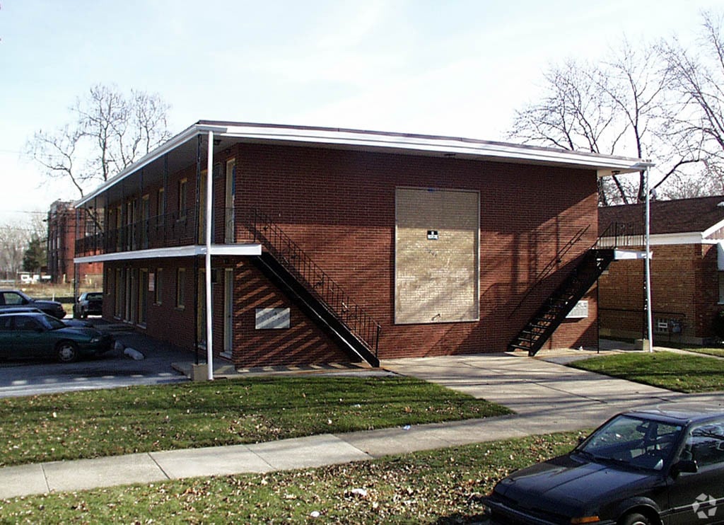 12401 Honore, Calumet Park, IL 60827 Apartments in Calumet Park, IL