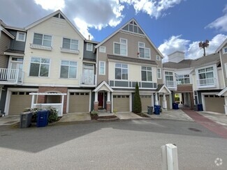 Building Photo - 1379 Huckleberry Cir