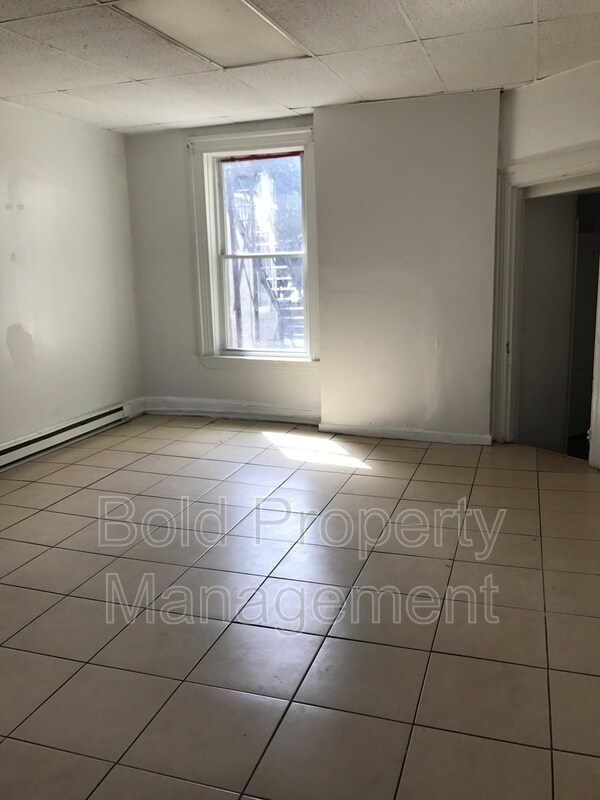 Foto del edificio - 518 Franklin St