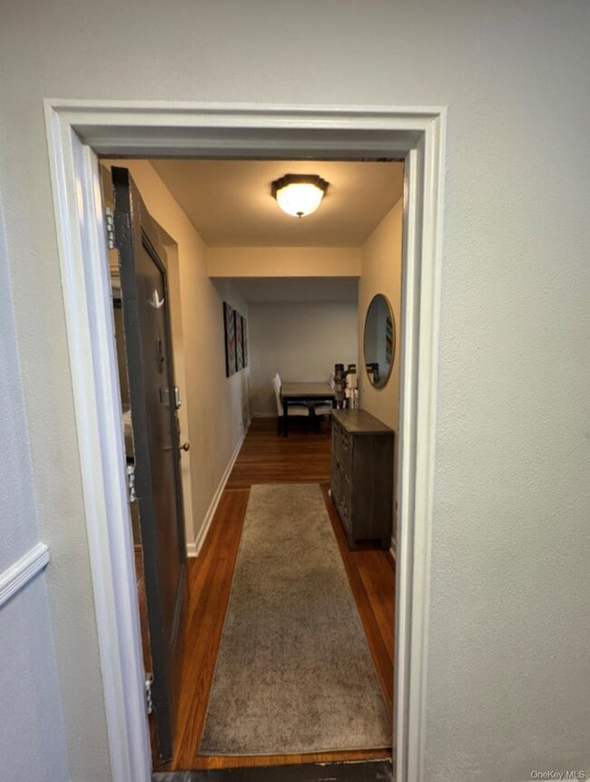 Building Photo - 95 N Broadway