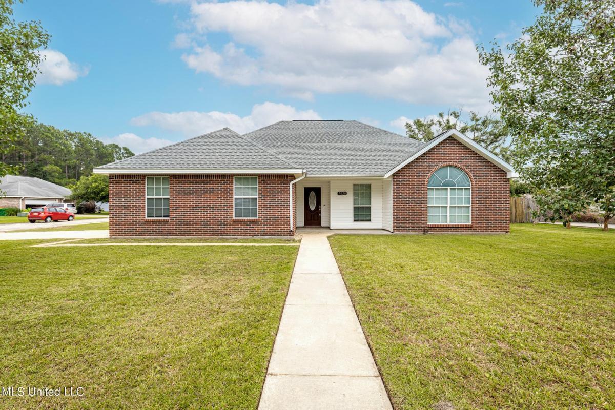7021 Bayou Landing Dr, Ocean Springs, MS 39564 House Rental in Ocean