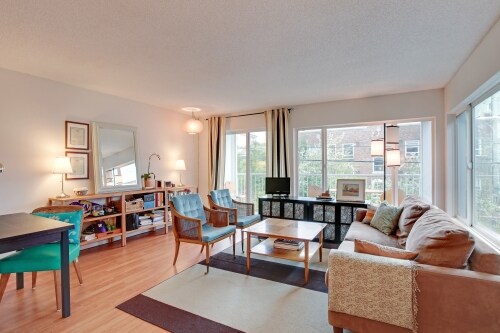 Foto del edificio - 308 Summit Ave E