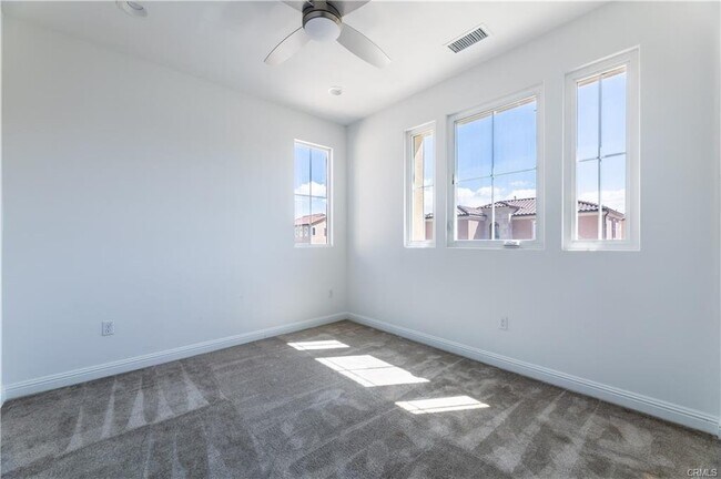 Building Photo - 20825 Acorn Circle, Los Angeles, CA 91326 ...