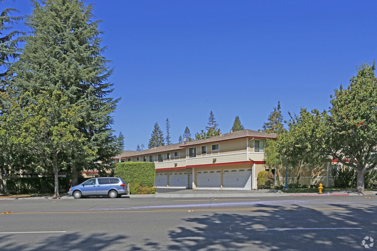 Primary Photo - 3645 S Bascom Ave