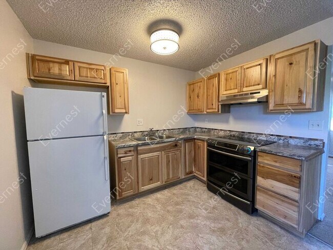 Building Photo - 4250 Oro Blanco Dr