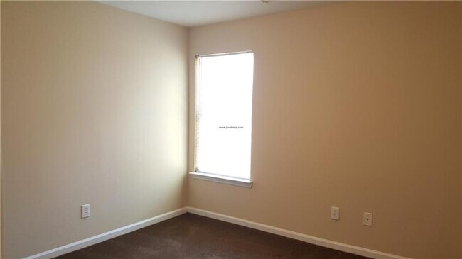 Building Photo - 10247 Deep Creek Pl