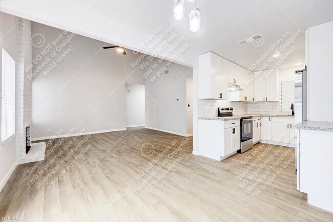 Foto del edificio - 2 br, 2 bath Duplex - 5209 Purple Sage Dr A A