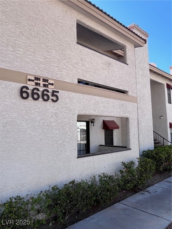 Building Photo - 6665 W Tropicana Ave