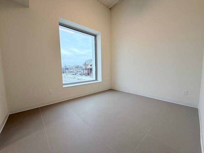 Photo du bâtiment - Newly Built 1-Bedroom, 1-Bathroom — Only $893 + Utilities!