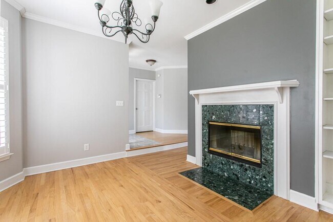 Foto del edificio - 502 Oakdale Rd NE