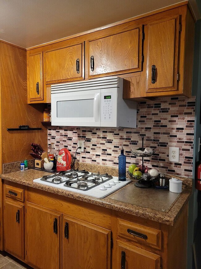 Foto del edificio - 2704 S Fairway Ct