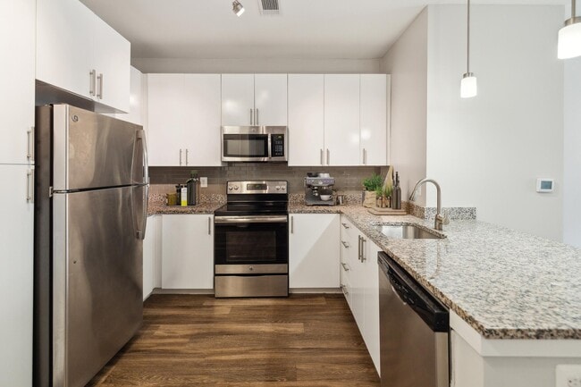 Photo - Monument Village at College Park Apartments