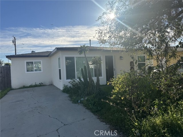 Foto del edificio - 5100 E 60th Pl