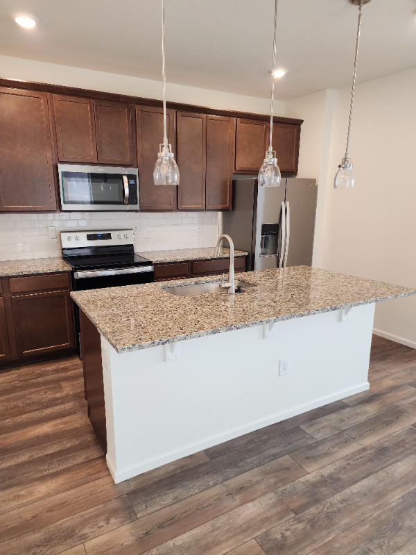 Primary Photo - 2061 Alcott Way
