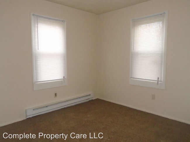 Foto del edificio - 1003 N Leland Ave