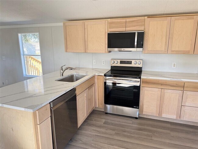 Foto del edificio - 954 Phillip Ln