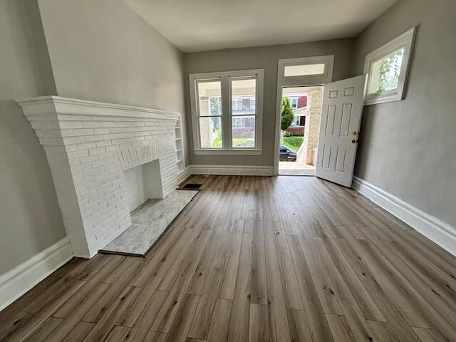 Foto del edificio - 1068 Linwood Ave