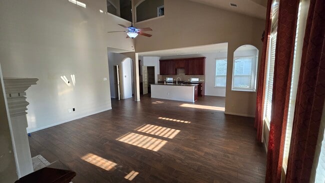 Building Photo - 4731 Autumn Pine Ln