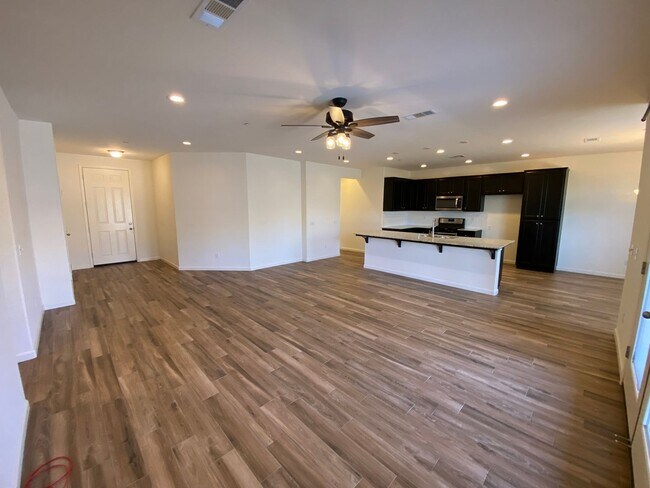 Foto del edificio - NW home located in Greystone subdivision