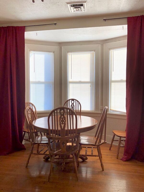 Foto del edificio - 603 S Davis Ave