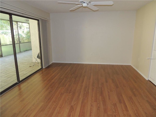 Building Photo - 321 Timberlake Dr