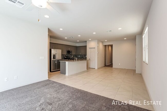 Foto del edificio - 1625 Guyot Ct