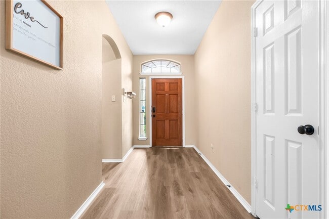 Building Photo - 6711 Bayberry Dr