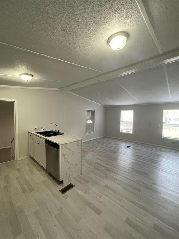 Foto del edificio - 39546 Sunburst Dr