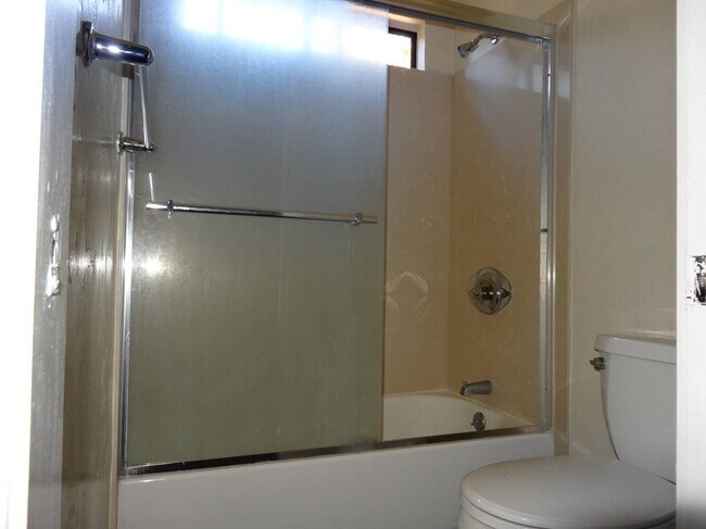 Foto del edificio - 185 Union Ave