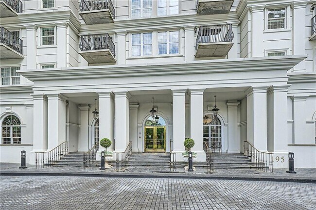 Foto del edificio - 195 14th St NW