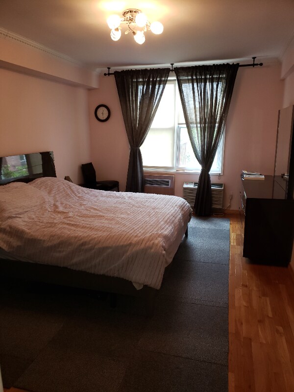 Foto del edificio - 820 Ocean Pkwy