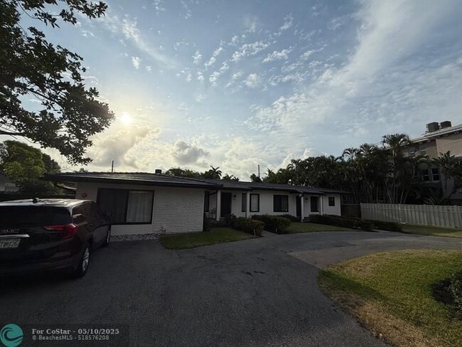 Foto del edificio - 1420 NE 26th Ave